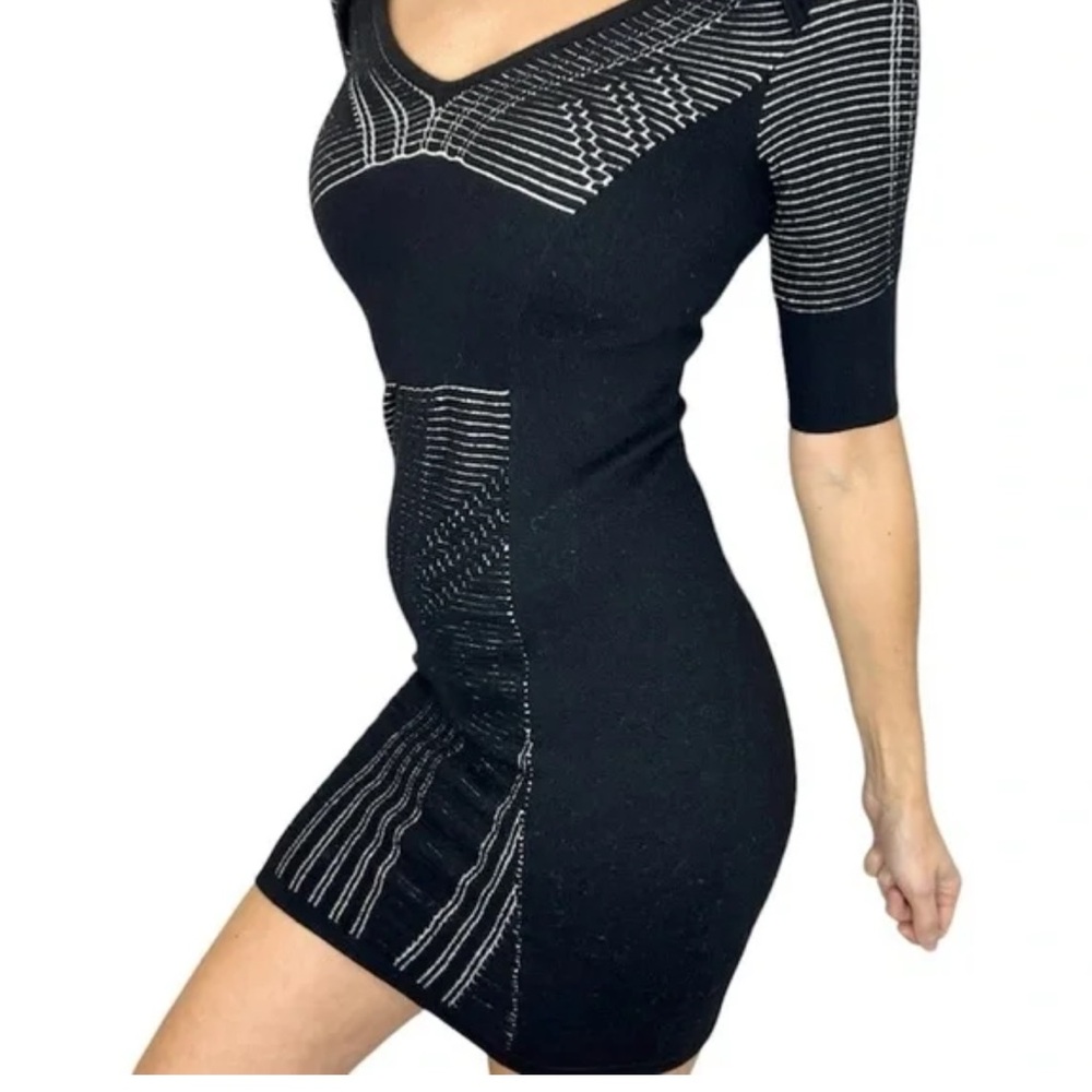 Karen Millen Black Bodycon Mini Dress with Puff Sleeves and V-Neck